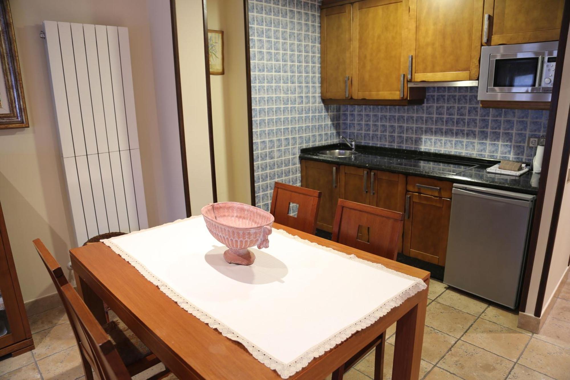 Apartamentos La Pontiga *** Infiesto Kamer foto