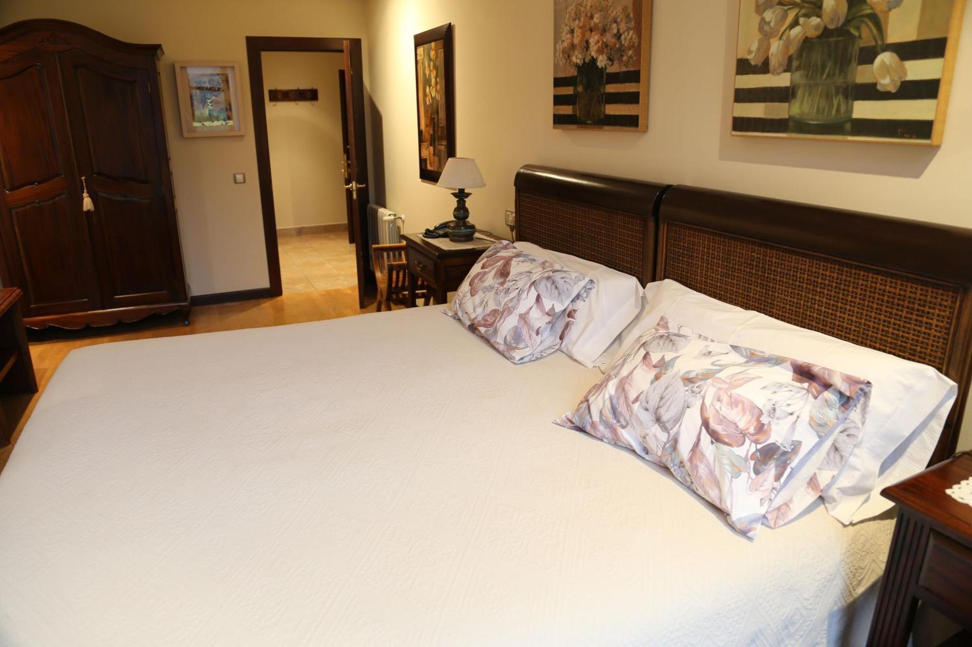 Apartamentos La Pontiga *** Infiesto Kamer foto