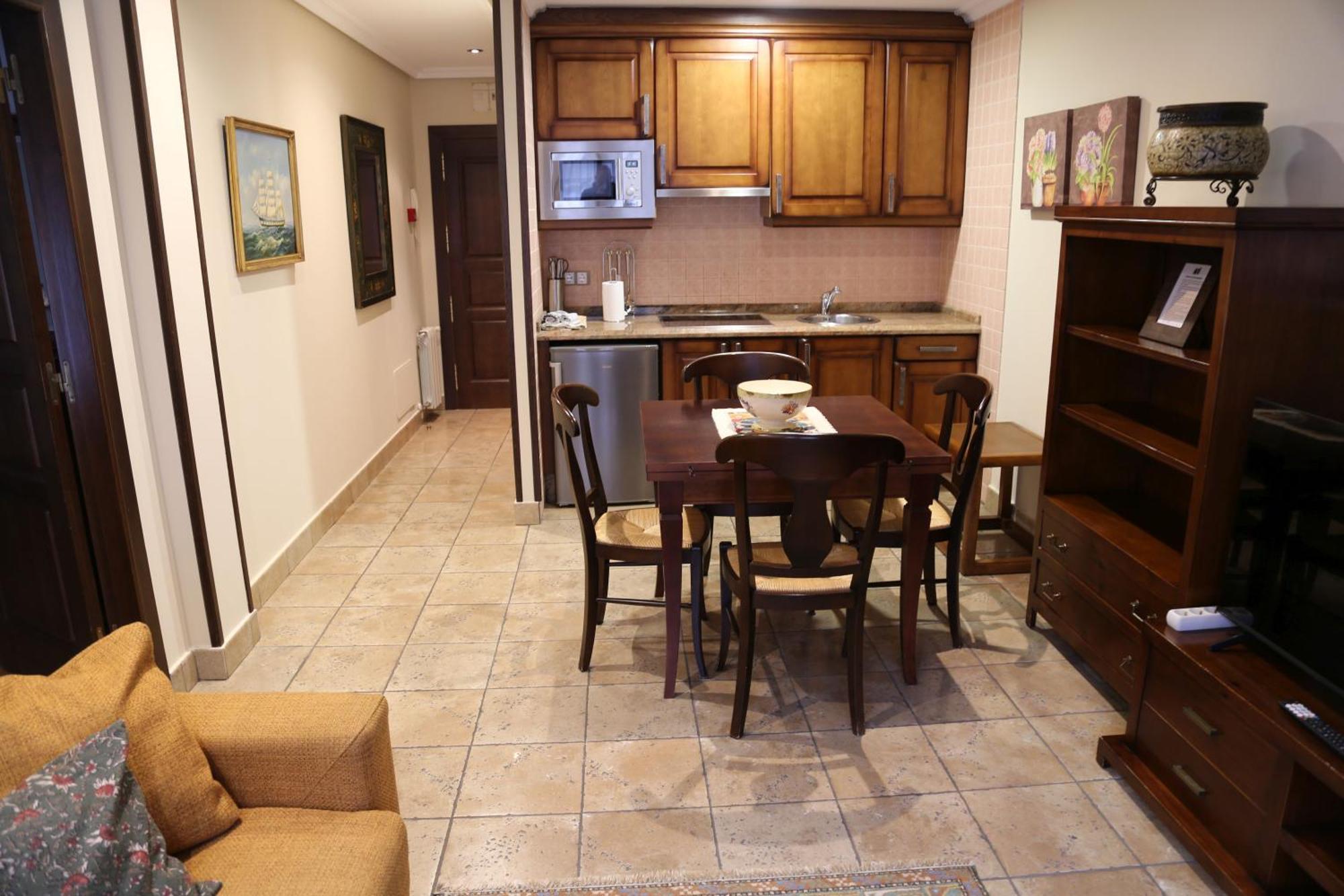 Apartamentos La Pontiga *** Infiesto Kamer foto