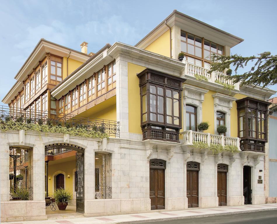 Apartamentos La Pontiga *** Infiesto Buitenkant foto